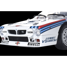 Kit Lancia 037 n° 5 1980 Rallye Martini Racing 1/8 Bausatz Ixo Models