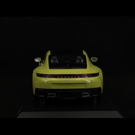 Porsche 911 Carrera Coupé Type 992.2 2024 Carthage Yellow Minichamps 155064021