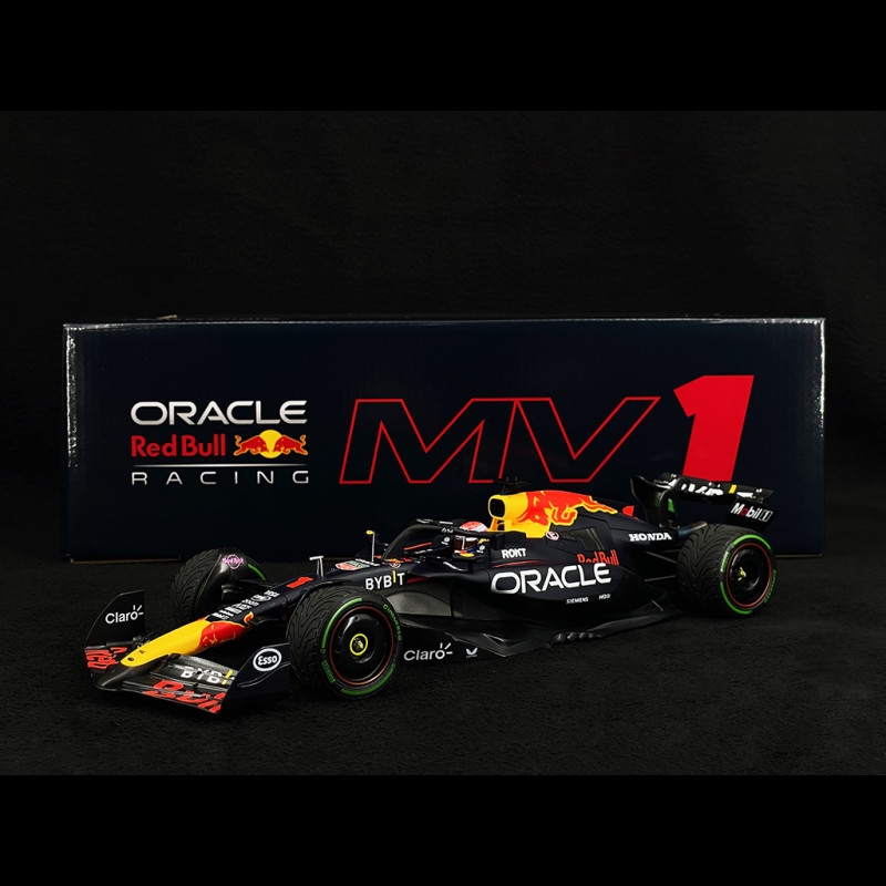 Max Verstappen Red Bull Racing RB20 Sieger GP Brasilien F1 2024 1/18 Minichamps 110242101