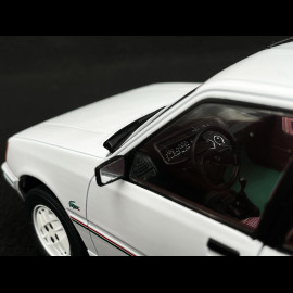 Peugeot 205 1984 Weiß 1/18 MCG MCG18493