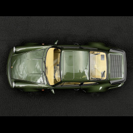 Porsche 911 Turbo 3.6 Coupe Type 964 1993 Eichegrün Metallic 1/18 Norev 29675