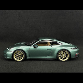 Porsche 911 GT3 Touring Typ 992 2021 Malachitgrün 1/18 Norev 187382