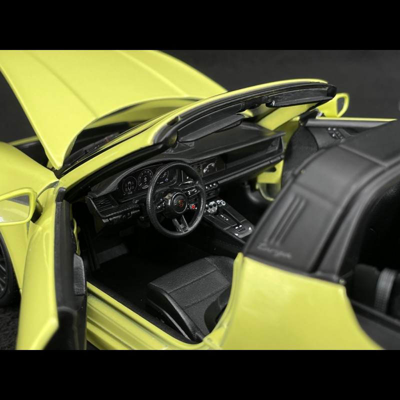 Modèle Réduit 1:18 Maisto Porsche 911 992-2 Targa 4 GTS T-Hybrid 2024 - Édition Verte MI31470GR
