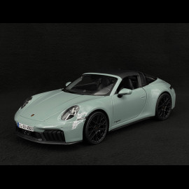 Porsche 911 Targa 4 GTS Hybrid Type 992.2 2025 Shade Green 1/18 Maisto M31470