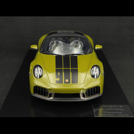 Porsche 911 Spirit 70 Type 992 Cabriolet 2025 Olive Neo 1/12 Spark WAP0230500SGTS