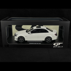 Mercedes-Benz C63 AMG 2007 Diamond White 1/18 GT Spirit GT928