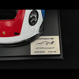 Porsche 911 GT3 R Rennsport Type 992 2024 Presentation Weiß / Rot / Blau 1/12 Spark WAP0235010SGTR