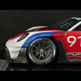 Porsche 911 GT3 R Rennsport Type 992 2024 Presentation Weiß / Rot / Blau 1/12 Spark WAP0235010SGTR