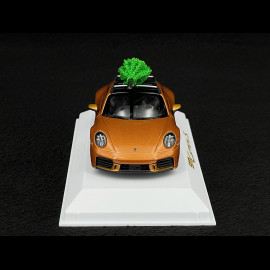 Porsche 911 Carrera S Type 922.2 2024 with Christmas tree Nordic Gold Metallic 1/43 Spark WAP0200230T911