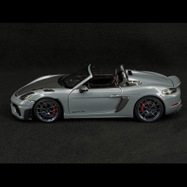 Porsche 718 Syder RS Weissach Package 2024 Arctic Grey 1/18 Minichamps 110063130