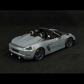 Porsche 718 Syder RS Weissach Package 2024 Arctic Grey 1/18 Minichamps 110063130