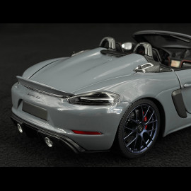 Porsche 718 Syder RS Weissach Package 2024 Arctic Grey 1/18 Minichamps 110063130