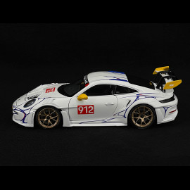 Porsche 911 GT3 RS Type 992 n° 911 2023 White / Yellow Decor 1/18 Minichamps 110062042