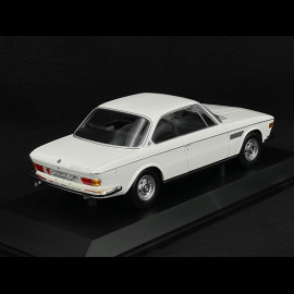 BMW 2800 CS 1968 Weiß 1/18 Minichamps 155028030 BMW 2800 CS 1968 Weiß 1/18 Minichamps 155028030
