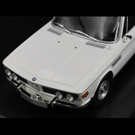 BMW 2800 CS 1968 Weiß 1/18 Minichamps 155028030 BMW 2800 CS 1968 Weiß 1/18 Minichamps 155028030