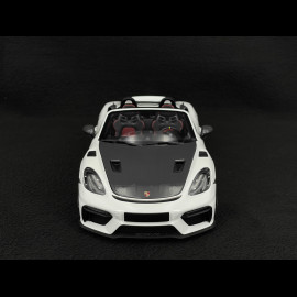 Porsche 718 Spyder RS Weissach Package 2024 White 1/18 Minichamps 110063131 Porsche 718 Spyder RS Weissach Package 2024 White 1/18 Minichamps 110063131