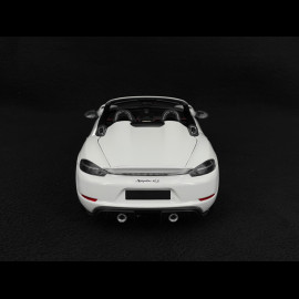 Porsche 718 Spyder RS Weissach Package 2024 White 1/18 Minichamps 110063131 Porsche 718 Spyder RS Weissach Package 2024 White 1/18 Minichamps 110063131