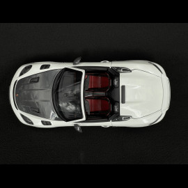 Porsche 718 Spyder RS Weissach Package 2024 White 1/18 Minichamps 110063131 Porsche 718 Spyder RS Weissach Package 2024 White 1/18 Minichamps 110063131
