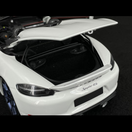 Porsche 718 Spyder RS Weissach Package 2024 White 1/18 Minichamps 110063131 Porsche 718 Spyder RS Weissach Package 2024 White 1/18 Minichamps 110063131