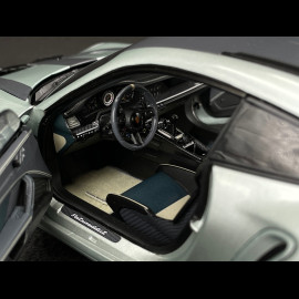 Porsche 911 GT3 RS Typ 992 Weissach Package 2024 Silbergrau 1/18 Minichamps 110062044