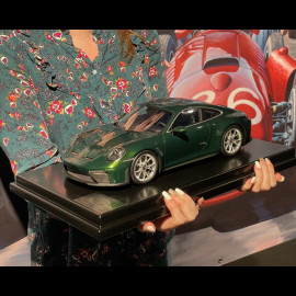 Porsche 911 GT3 Touring Typ 992 .2 2024 Eichegrün Neo Metallic 1/12 Spark WAP0235220TGT3