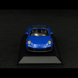 Porsche 911 Carrera GTS Cabriolet Typ 992.2 2024 Lugano Blau 1/43 Minichamps 410064131