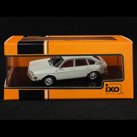 Volkswagen 411 LE 1970 White 1/43 Ixo CLC522