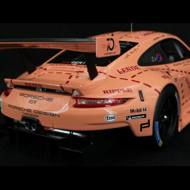 Porsche 911 RSR Type 991 n° 92 "Pink Pig" Winner 24h Le Mans 2018 1/12 Ixo LEGT12003