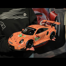 Porsche 911 RSR Type 991 n° 92 "Pink Pig" Winner 24h Le Mans 2018 1/12 Ixo LEGT12003