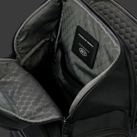 Porsche Design Rucksack Roadster Daypack M Schwarz – 4056487093635