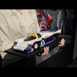 Porsche 956 n° 3 Winner 24h Le Mans 1983 1/12 Spark 12LM83