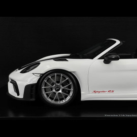 Porsche 718 Spyder RS Typ 982 2023 Weiß 1/12 Schuco 12U00012
