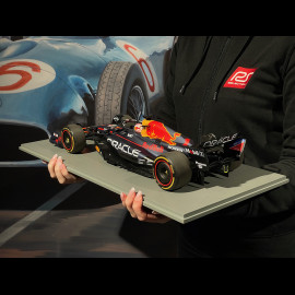 Max Verstappen Red Bull RB19 n° 1 Sieger Weltmeisterschaft 2023 F1 1/12 Spark 12S040