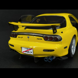 Mazda RX-7 FD3RS Streetfighters 1994 Gelb 1/18 Solido S1810603
