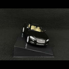 Jaguar XJ X351 2009 Amethyst Schwarz 1/43 Ixo 50JDCAXJ