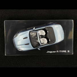 Jaguar F-Type V8-S Cabriolet 2013 Satellitengrau 1/43 Ixo 50JDCAFT