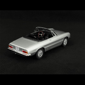 Alfa Romeo 2000 Spider 1973 Hellgrau 1/18 Norev 187884