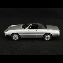 Alfa Romeo 2000 Spider 1973 Light Grey 1/18 Norev 187884