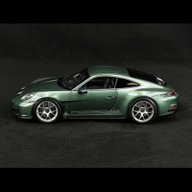 Porsche 911 S/T Typ 992 2023 Malachitgrün-Metallic 1/18 Norev 187472