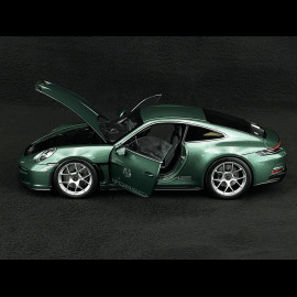 Porsche 911 S/T Typ 992 2023 Malachitgrün-Metallic 1/18 Norev 187472