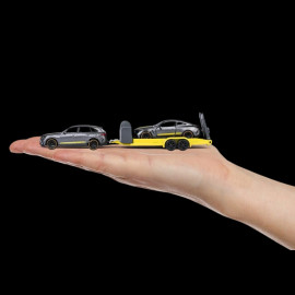 Mercedes-AMG GLC 63 S + Mercedes-AMG CLE 53 Kasten Auf Anhänger Grau / Gelb 1/64 Majorette 8502103000