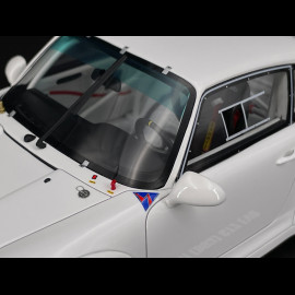 Porsche 911 GT2 Evo Type 993 1995 Grand Prix White 1/18 GT Spirit GT532