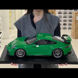 Porsche 911 GT3 Type 992 2022 Python Green 1/8 GT Spirit GTS801601