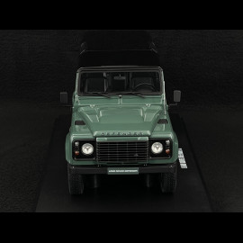 Land Rover Defender 3 Station Wagon 2016 Keswick Grün 1/18 GT Spirit GT527