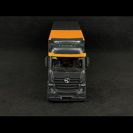 Lando Norris McLaren MCL38 n° 4 With Truck Mercedes-Benz Actros 2 F1 2024 1/43 Bburago 38401