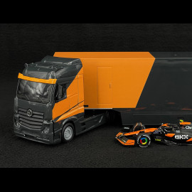 Lando Norris McLaren MCL38 n° 4 Mit LKW Mercedes-Benz Actros 2 F1 2024 1/43 Bburago 38401