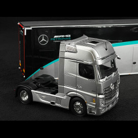 Mercedes-AMG Actros Renntransporter F1 2023 Grau / Schwarz 1/43 Spark S8599