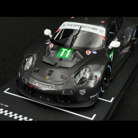 Porsche 911 RSR Typ 991 n° T1 Testwagen 24h Le Mans 2023 Schwarz 1/18 Ixo LEGT18-23010