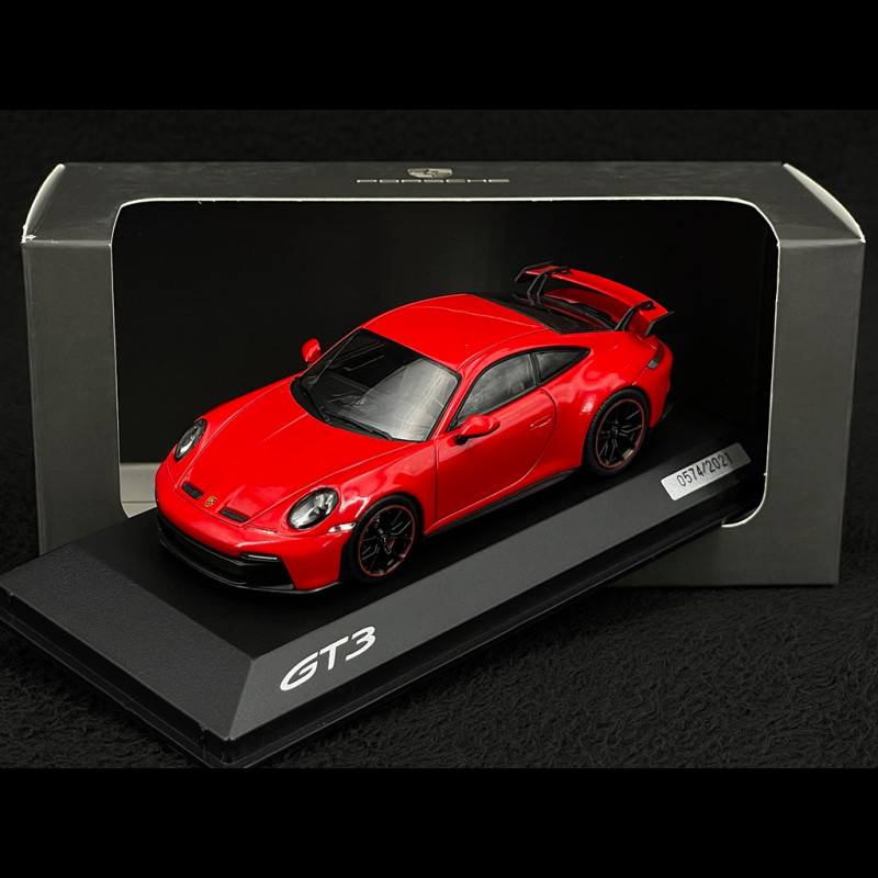 Porsche 911 GT3 type 992 2021 Indischrot 1/43 Minichamps WAP0201510M006