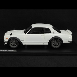 Nissan Skyline C10 Hakosuka Works 1970 White Pearl 1/18 Solido S1813001